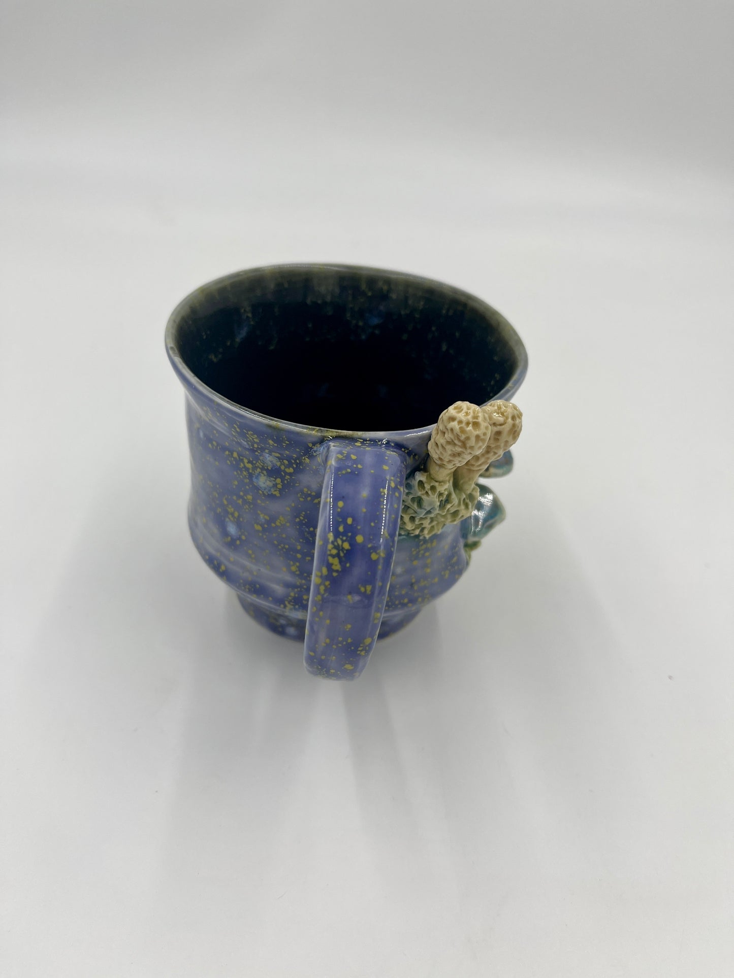 Mushroom mug - hydrangea