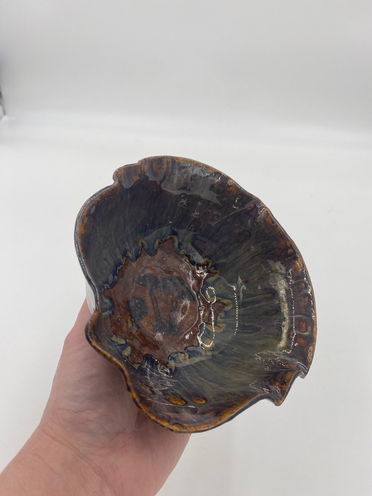 Mushroom wavy bowl